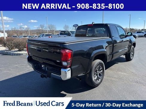 Used 2023 Toyota Tacoma SR5 image 8