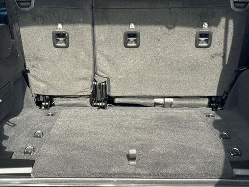 Used 2024 Jeep Wrangler Sport S image 12