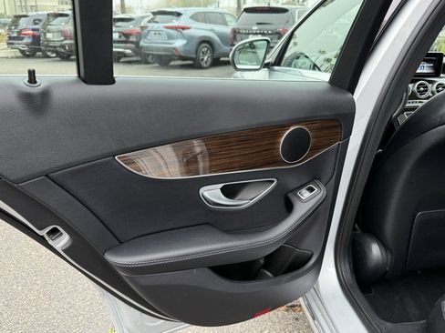 Used 2018 Mercedes-Benz C 300 4MATIC Sedan w/ Premium Package image 24