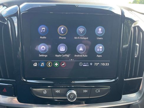 Used 2023 Chevrolet Traverse LT AWD/4WD image 41