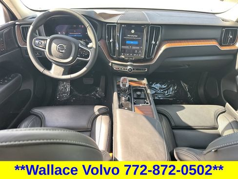 Used 2024 Volvo XC60 T8 Ultimate w/ Protection Package Premier AWD/4WD image 16