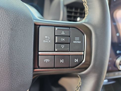 Used 2024 Ford Expedition Platinum AWD/4WD image 21