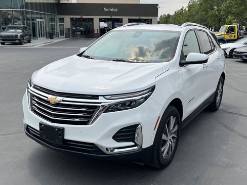 Used 2024 Chevrolet Equinox Premier AWD/4WD image 2