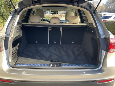 Certified 2022 Mercedes-Benz GLC 300 image 10