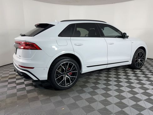 Used 2021 Audi Q8 Premium Plus w/ Premium Plus Package image 7