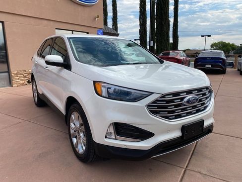 Used 2023 Ford Edge Titanium AWD/4WD image 12
