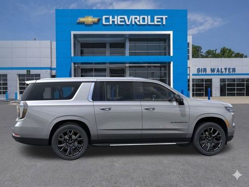 New 2026 Chevrolet Suburban LT w/ Comfort Package image 6