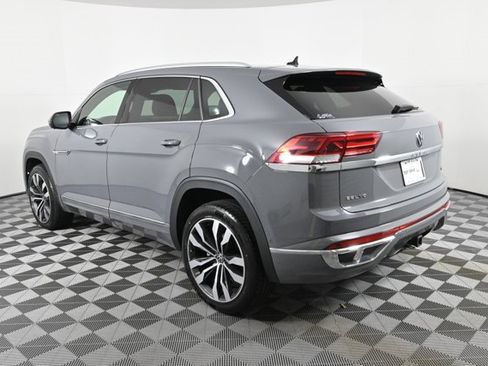 Certified 2022 Volkswagen Atlas Cross Sport SEL Premium R-Line image 9