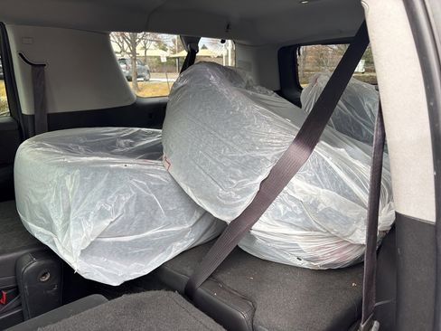 Used 2015 Cadillac Escalade ESV Luxury image 19