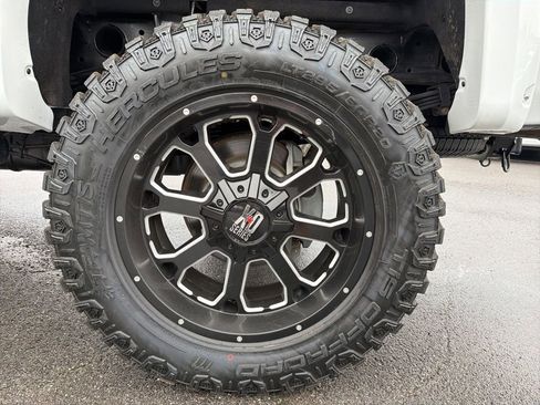 Used 2016 GMC Sierra 2500 SLE w/ SLE Preferred Package image 13