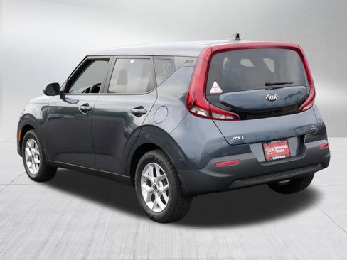 Used 2020 Kia Soul S FWD image 5