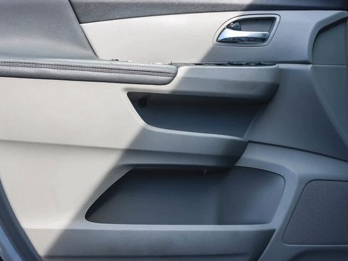 Used 2016 Honda Odyssey EX-L image 21