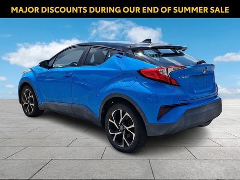 Used 2019 Toyota C-HR XLE FWD image 5
