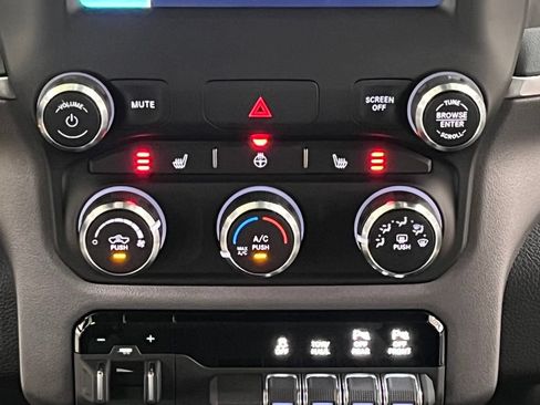 Used 2023 RAM 1500 Big Horn AWD/4WD image 21