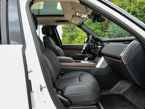 New 2026 Land Rover Range Rover Long Wheelbase SE AWD/4WD image 24