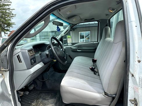 Used 2003 Ford F450 XL image 11