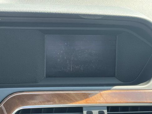 Used 2014 Mercedes-Benz C 250 Sedan image 30