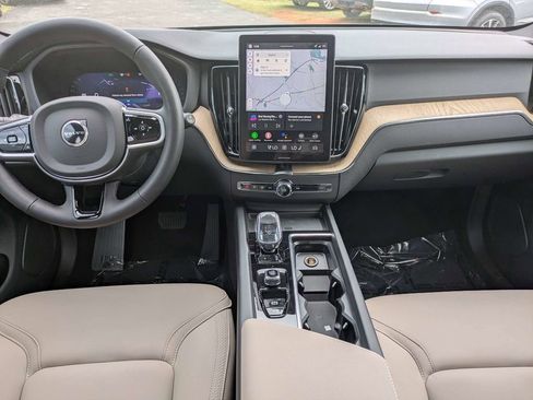 Certified 2026 Volvo XC60 B5 Plus w/ Protection Package Premier AWD/4WD image 17