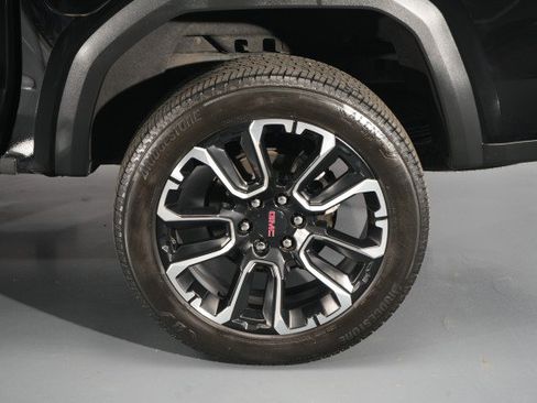 Used 2024 GMC Canyon Denali AWD/4WD image 60
