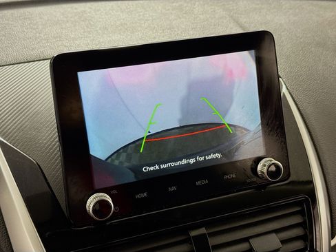 Used 2025 Mitsubishi Eclipse Cross SE image 3