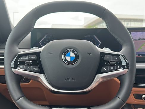 New 2025 BMW 330i Sedan w/ Premium Package image 17