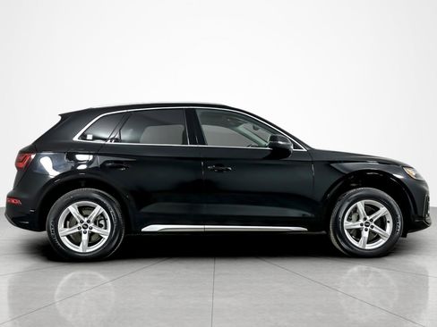 Used 2023 Audi Q5 2.0T Premium w/ Convenience Package image 6