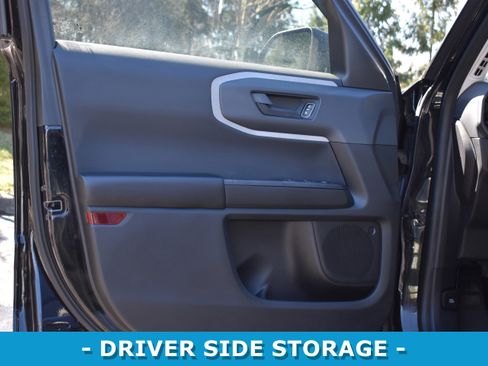 Used 2022 Ford Bronco Sport Base image 5