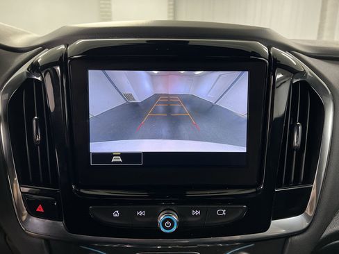 Certified 2023 Chevrolet Traverse LT image 48