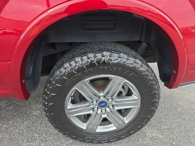 Used 2018 Ford F150 XLT w/ Equipment Group 302A Luxury AWD/4WD image 33