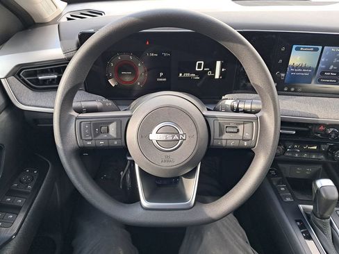 New 2026 Nissan Kicks SV w/ Charging Package image 14