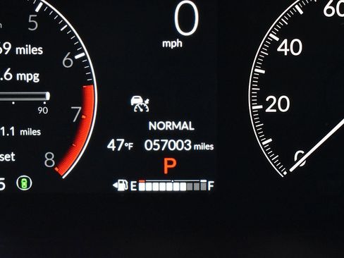 Used 2023 Honda CR-V EX-L image 7