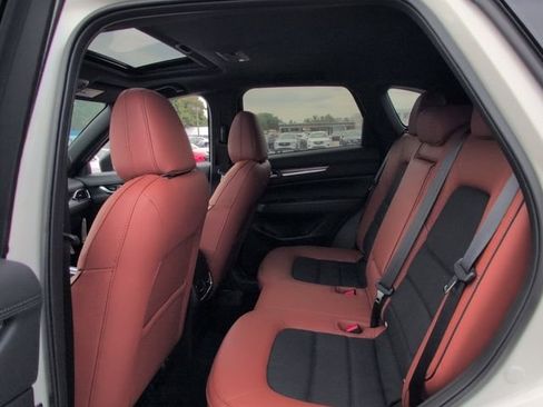 New 2024 MAZDA CX-5 Carbon Edition image 9