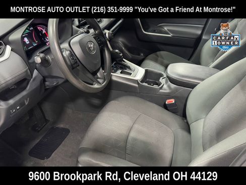 Used 2023 Toyota RAV4 XLE image 14