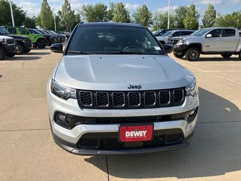 New 2026 Jeep Compass Limited AWD/4WD image 2