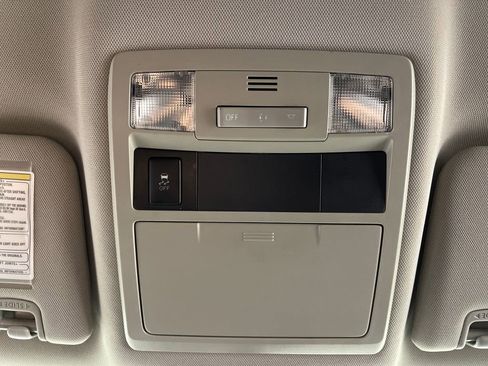 Used 2016 Toyota Tacoma SR5 image 29