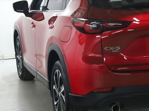 Used 2023 MAZDA CX-5 AWD 2.5 S w/ Premium Plus Pkg image 17