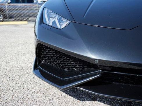 Used 2018 Lamborghini Huracan LP 610-4 AWD/4WD image 17