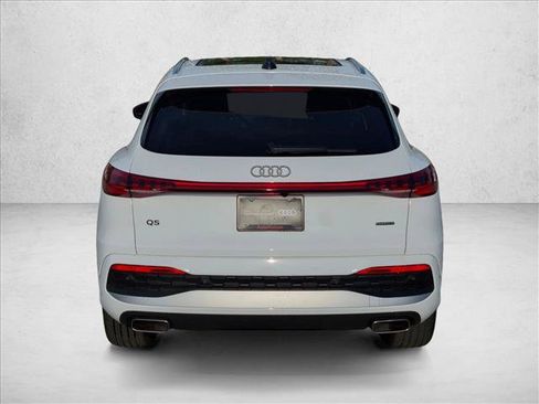 Used 2025 Audi Q5 Premium w/ Convenience Package AWD/4WD image 7