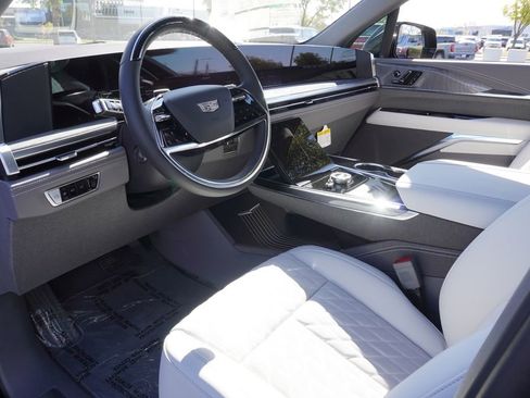 New 2026 Cadillac Escalade IQL Luxury image 17