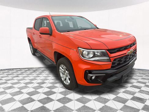 Used 2021 Chevrolet Colorado LT w/ LT Convenience Package image 6