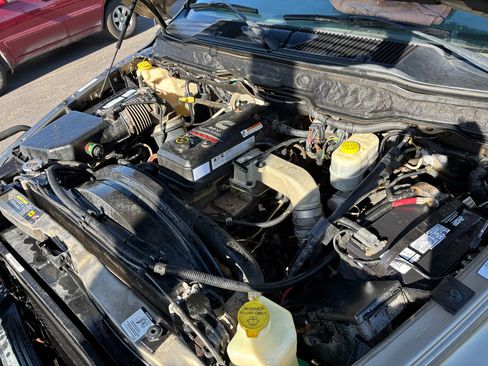 Used 2006 Dodge Ram 2500 Truck ST w/ Trailer Tow Group image 30