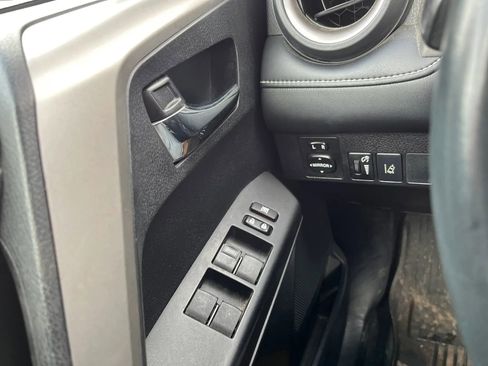 Used 2017 Toyota RAV4 XLE image 26