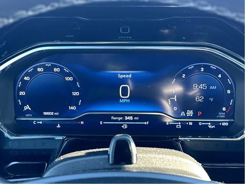 Used 2024 Chevrolet Silverado 1500 High Country image 17