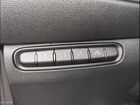 Used 2024 FIAT 500 e (RED) image 23