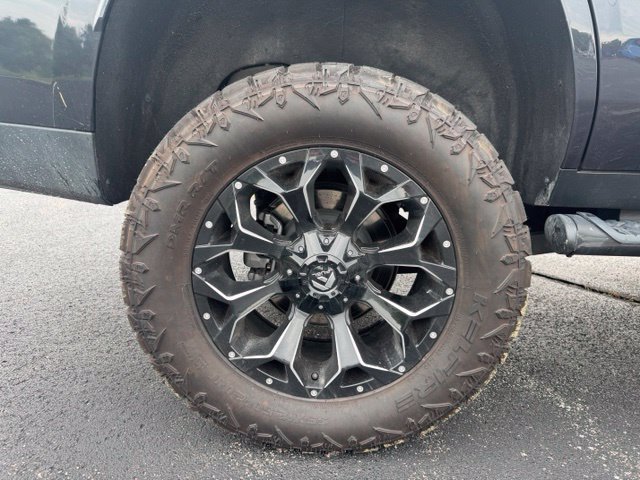 Used 2025 Chevrolet Tahoe Z71 AWD/4WD image 10