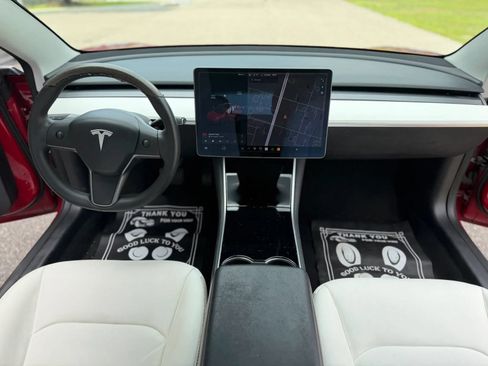 Used 2020 Tesla Model 3 Standard Range Plus RWD image 17