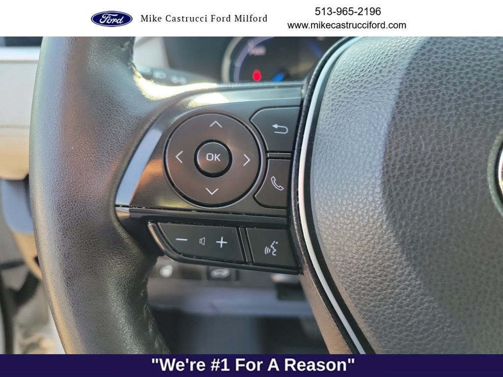 Used 2024 Toyota RAV4 XLE w/ Convenience Package AWD/4WD image 14