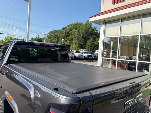 Used 2020 GMC Sierra 2500 Denali w/ Denali Ultimate Package AWD/4WD image 14