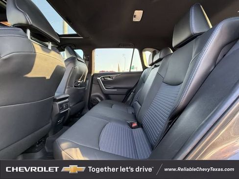 Used 2021 Toyota RAV4 XSE AWD/4WD image 28