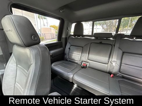 Used 2021 GMC Sierra 2500 Denali image 12